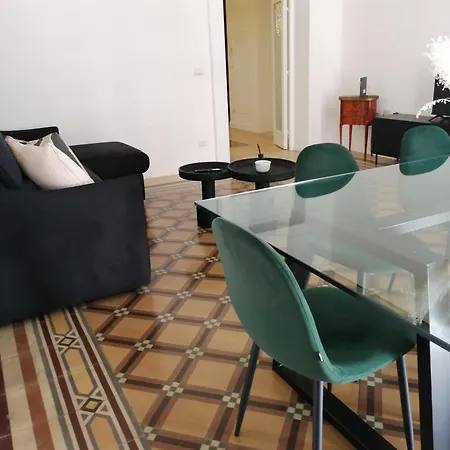 Appartamento Putignani 155 - Affitti Brevi Italia