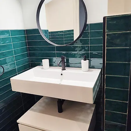 Putignani 155 - Affitti Brevi Italia